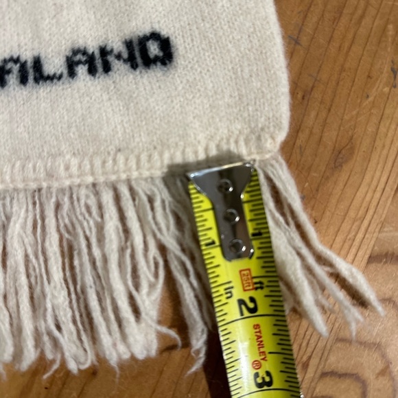 NEW ZEALAND 100% MERINO LAMBSWOOL! Ivory scarf with Mom & Baby Grey Sheep - Picture 4 of 6